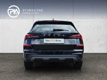 Škoda Kamiq Selection TSI in Black-Magic Perleffekt