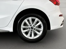 Audi A3 Sportback 30 TFSI in Arkonaweiss
