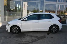 VW Polo Life TSI in Pure White