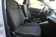 VW Polo Life TSI in Pure White