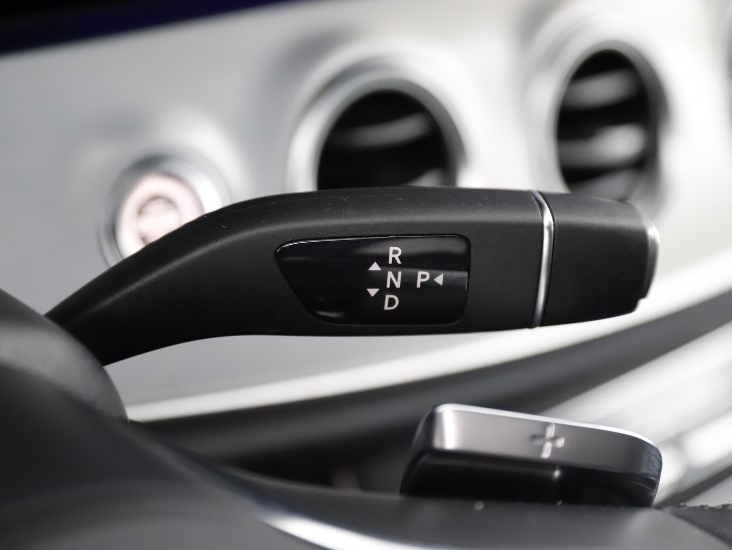 Mercedes E 300 de PHEV T 4Matic Aut. | Bild 19 von 35