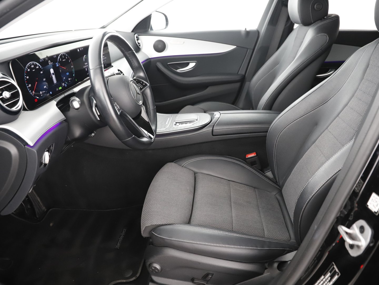 Mercedes E 300 de PHEV T 4Matic Aut. | Bild 14 von 35