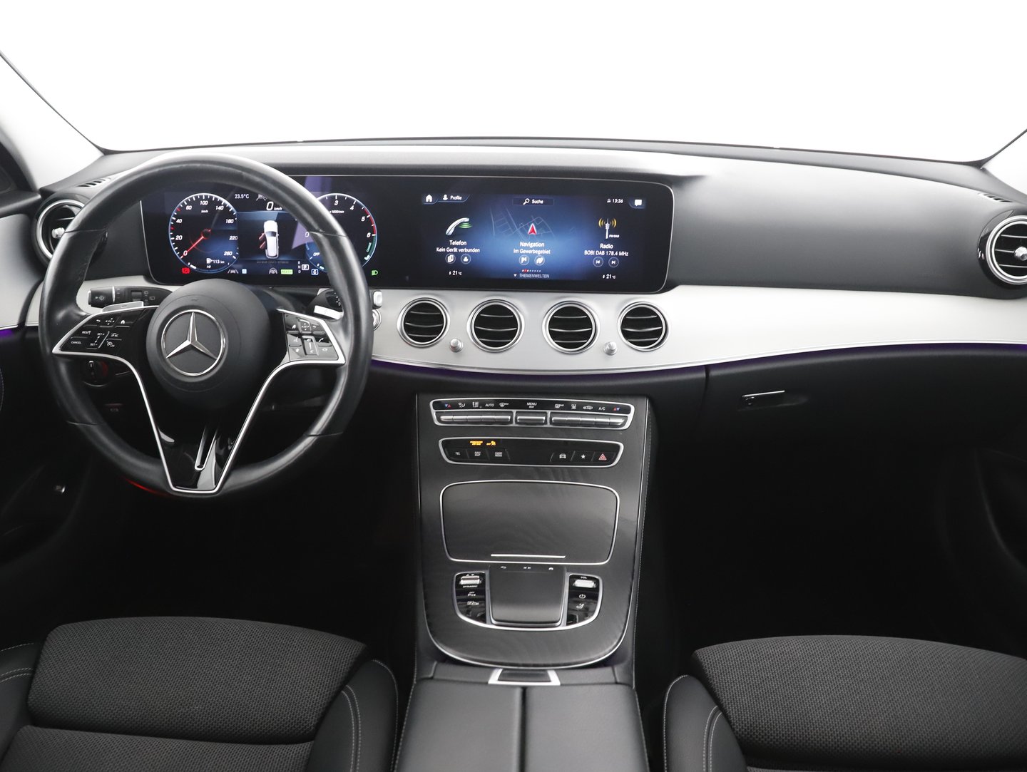 Mercedes E 300 de PHEV T 4Matic Aut. | Bild 13 von 35