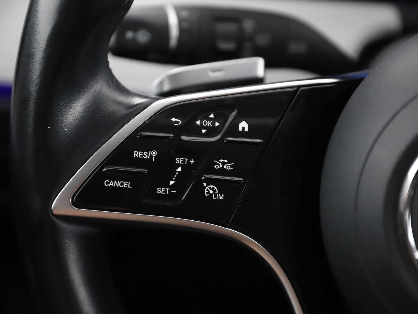 Mercedes E 300 de PHEV T 4Matic Aut. | Bild 17 von 35