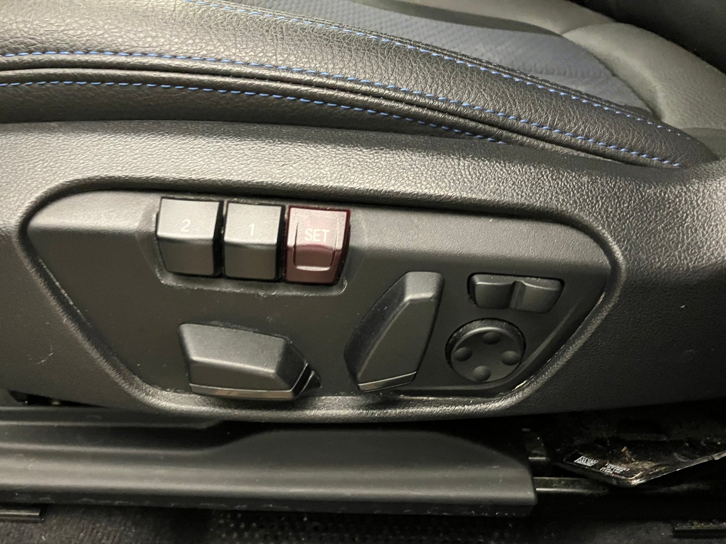 BMW X1 xDrive 20d Aut. | Bild 12 von 31