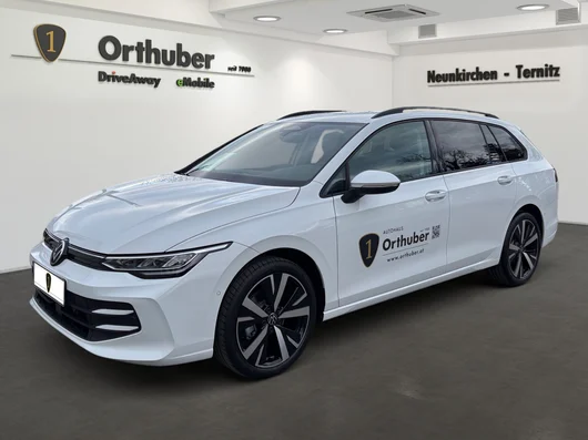 Bild eines VW Golf Variant Business mHeV DSG