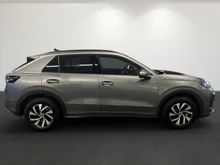 VW T-Roc Life eTSI DSG in Wolf Grey