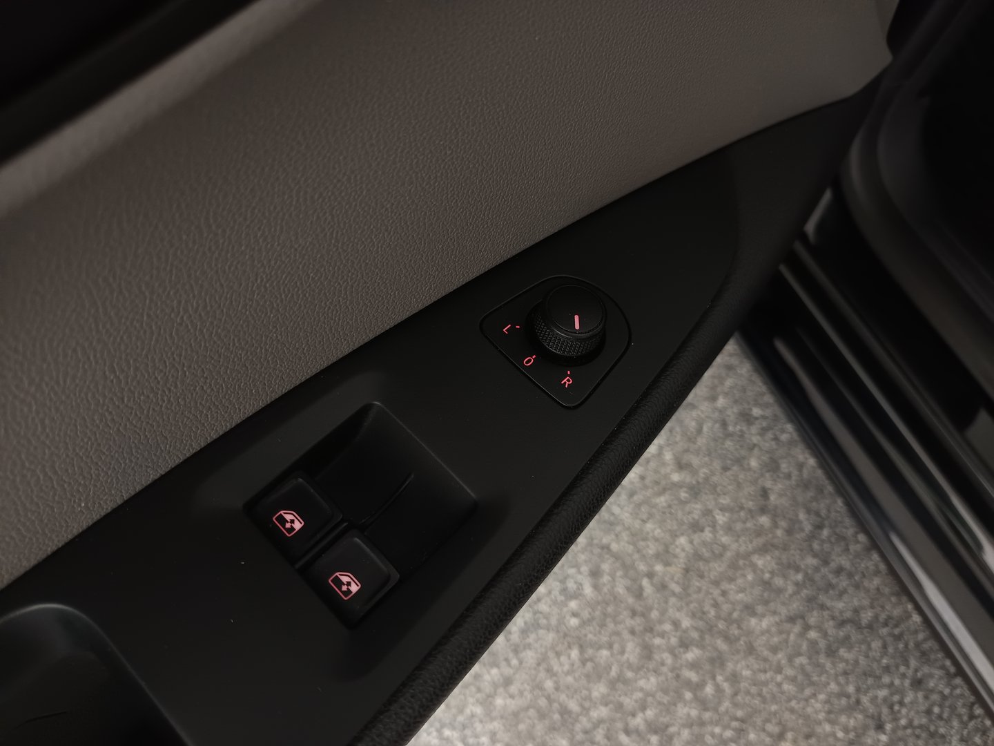 SEAT Leon Kombi Reference TDI | Bild 11 von 31