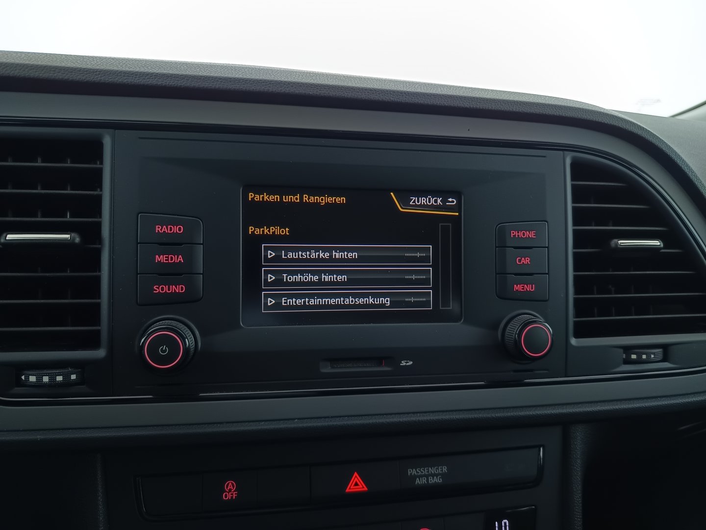 SEAT Leon Kombi Reference TDI | Bild 23 von 31
