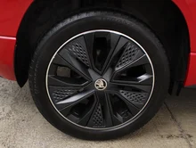 Thumbnail-Foto von Fahrzeug