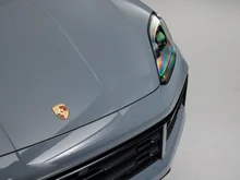 Porsche Cayenne E-Hybrid Coupé in ARKTIKGRAU