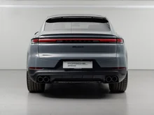 Porsche Cayenne E-Hybrid Coupé in ARKTIKGRAU