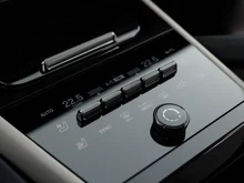 Porsche Cayenne E-Hybrid Coupé in ARKTIKGRAU