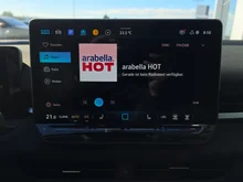 VW T-Roc Life eTSI DSG in Flame Red Dach Black Uni