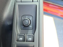 VW T-Roc Life eTSI DSG in Flame Red Dach Black Uni