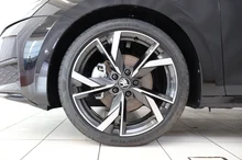 Thumbnail-Foto von Fahrzeug
