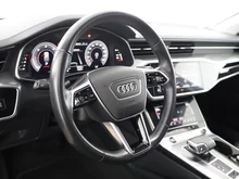Audi A6 Avant 35 TDI Design in MYTHOSSCHWARZ METALLIC