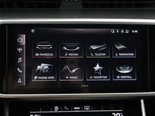 Audi A6 Avant 35 TDI Design in MYTHOSSCHWARZ METALLIC