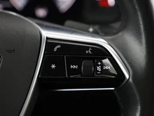 Audi A6 Avant 35 TDI Design in MYTHOSSCHWARZ METALLIC