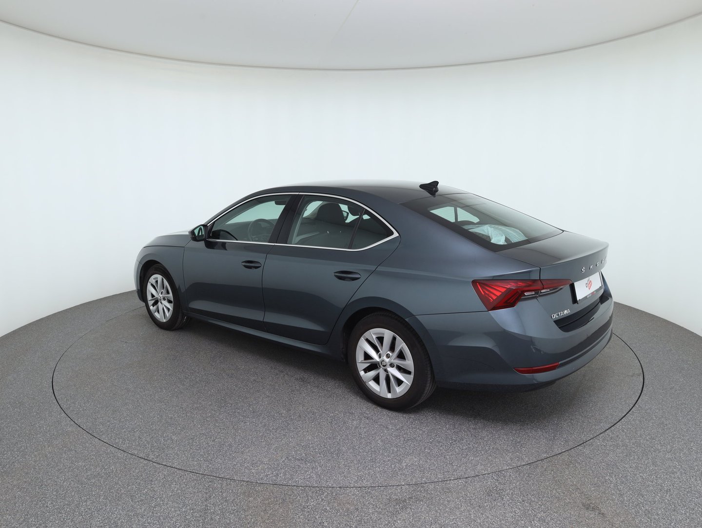 Škoda OCTAVIA Style TDI DSG | Bild 7 von 31