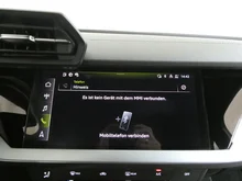 Audi A3 Sportback 30 TFSI advanced in A2 Brillantschwarz