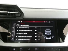 Audi A3 Sportback 30 TFSI advanced in A2 Brillantschwarz
