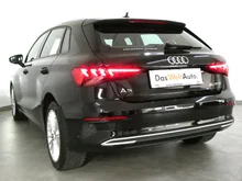Audi A3 Sportback 30 TFSI advanced in A2 Brillantschwarz