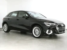 Audi A3 Sportback 30 TFSI advanced in A2 Brillantschwarz