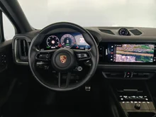 Porsche Cayenne S E-Hybrid in arktikgrau