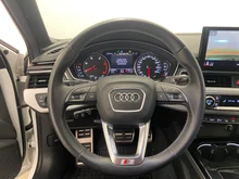 Audi A4 Avant 40 TDI quattro S line in ibisweiß