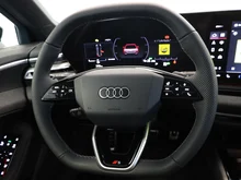 Audi A5 Avant TFSI in Mythosschwarz Metallic
