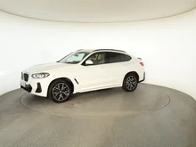 BMW X4 xDrive 20 d Advantage in weiss - metallic