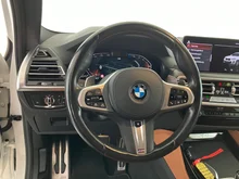 BMW X4 xDrive 20 d Advantage in weiss - metallic