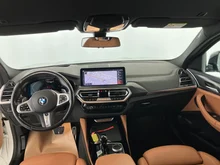 BMW X4 xDrive 20 d Advantage in weiss - metallic