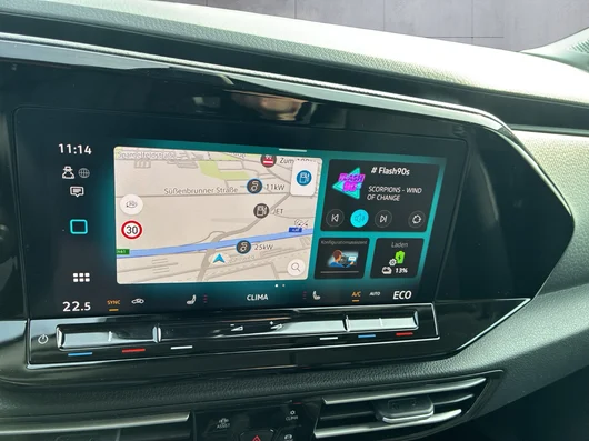 Bild eines VW Caddy Style eHybrid 110 kW