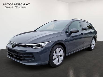 VW Golf Variant Business mHeV DSG
