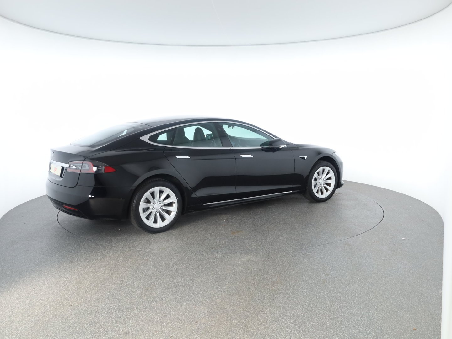 Tesla Model S 75kWh (mit Batterie) | Bild 2 von 22