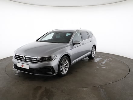 VW Passat GTE Variant