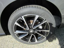 Škoda Fabia Monte Carlo TSI DSG in Graphit-Grau Metallic