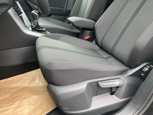 Bild eines VW T-Roc Friends TSI