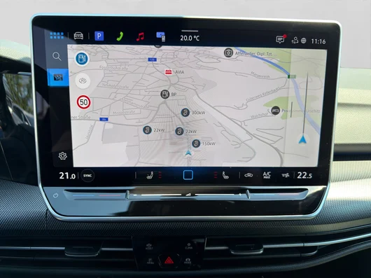 Bild eines VW Golf Variant R-Line TDI DSG