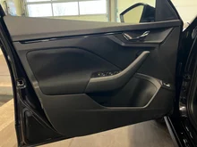 Škoda Kamiq Selection TSI in Black-Magic Perleffekt