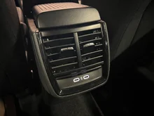 Škoda Kamiq Selection TSI in Black-Magic Perleffekt