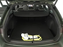 CUPRA Leon SP Kombi TRIBE e-HYBRID 150/204 in Mangan-Grün Matt
