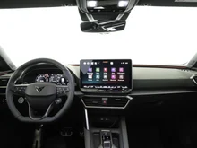 CUPRA Leon SP Kombi TRIBE e-HYBRID 150/204 in Mangan-Grün Matt