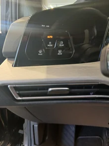 VW Golf Variant Business mHeV DSG in Grenadillschwarz Metallic