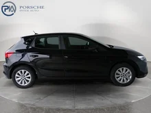 SEAT Ibiza Reference Edition 1.0 80PS in Nacht-Schwarz Metallic