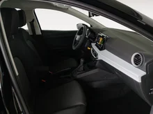 SEAT Ibiza Reference Edition 1.0 80PS in Nacht-Schwarz Metallic