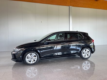 VW Golf Life TSI