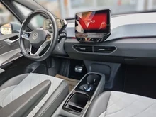 VW ID.3 Pro Performance Go 150 kW in Mondsteingrau Dach schwarz